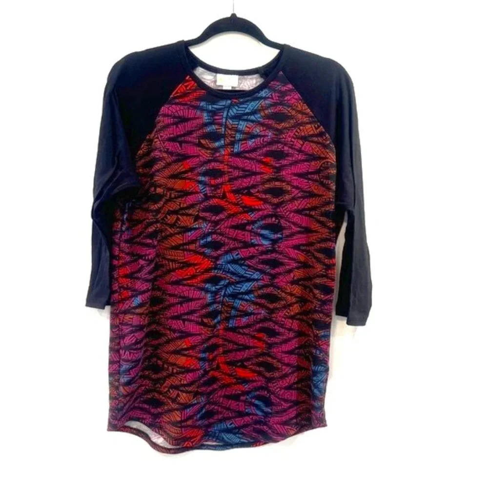 Lula Roe Raglan 3/4 sleeve top Size Large